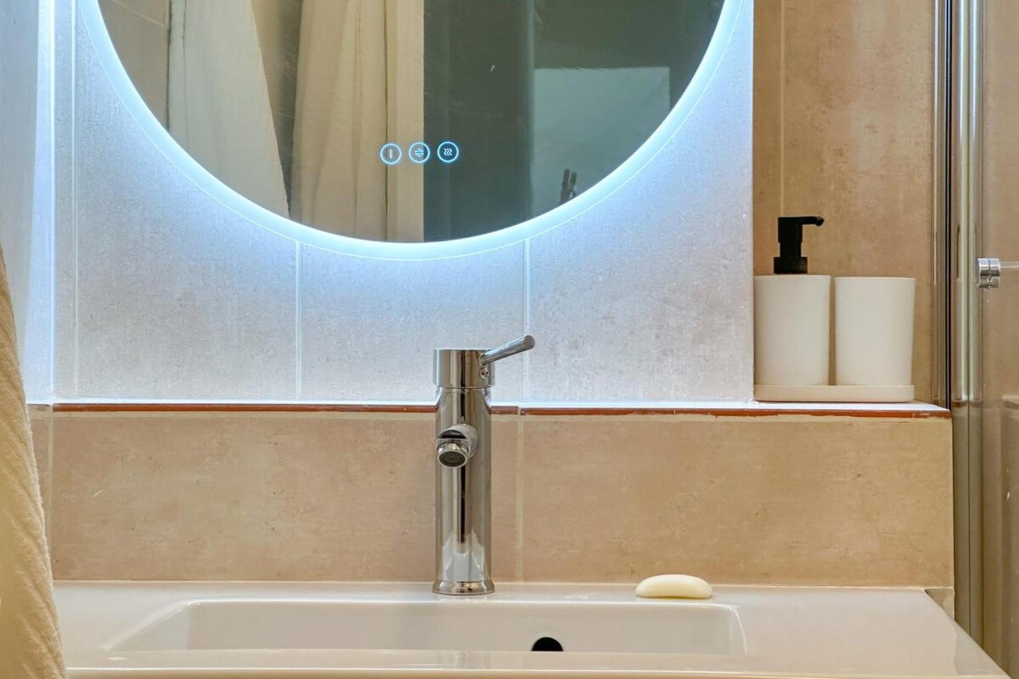 Flexliving - Whole Flat - Echiquier Paris